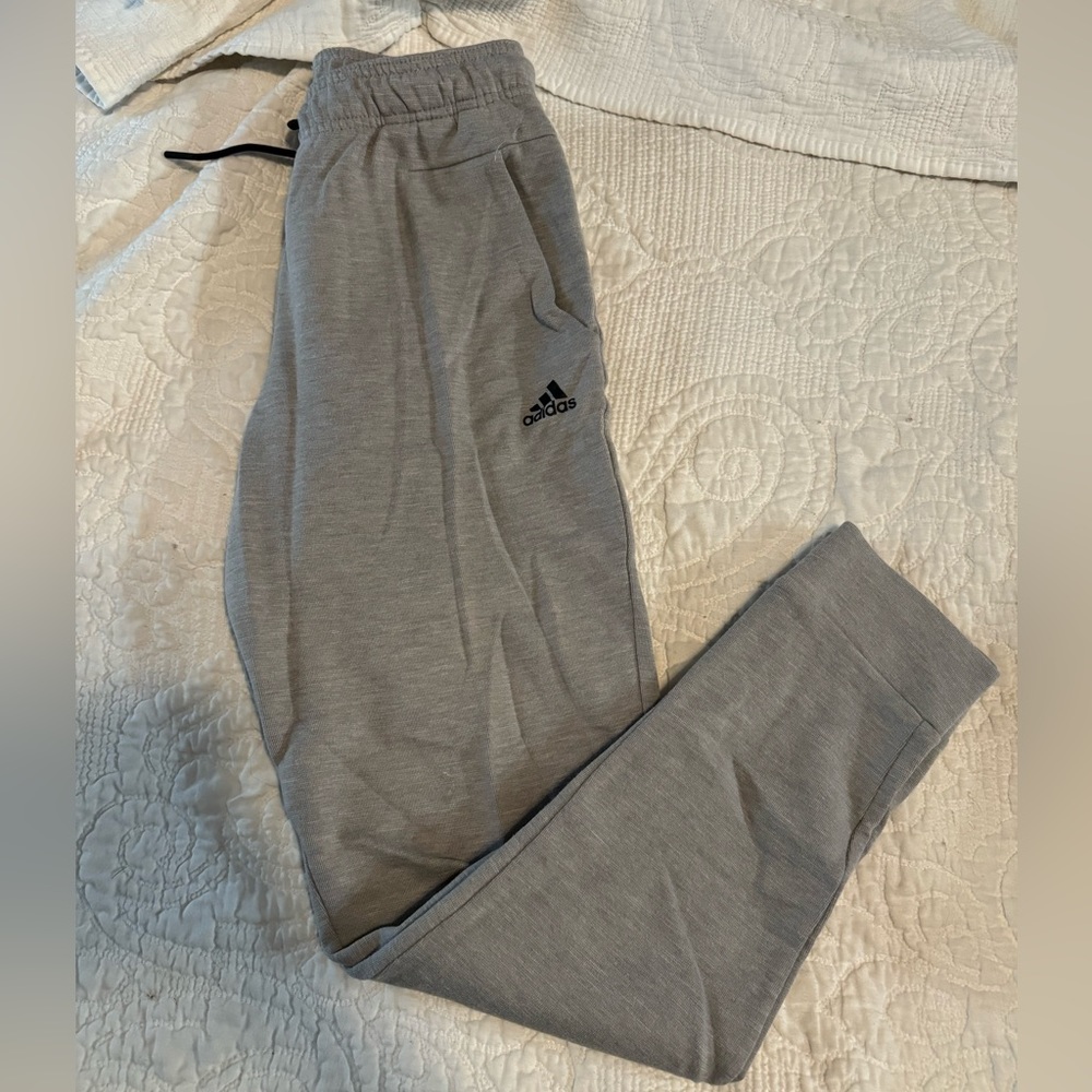 Women’s Gray Adidas Jogger Sweatpants